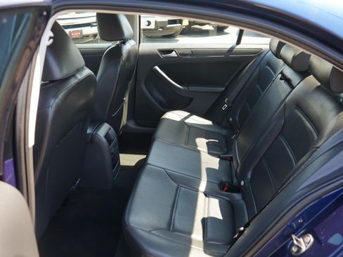 Used 2014 Volkswagen Jetta SE FWD image 15
