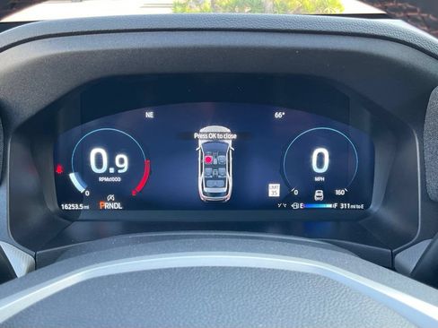 Used 2025 Ford Explorer Active w/ Active Comfort Package RWD image 50