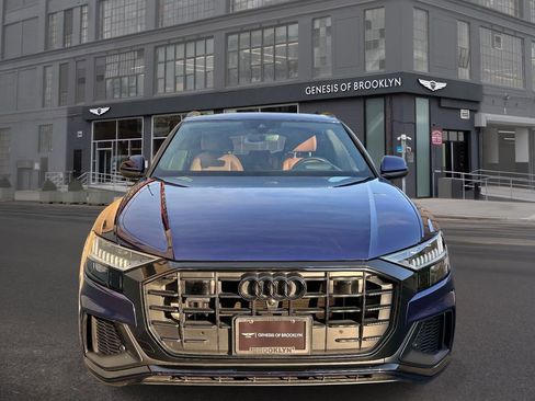 Used 2021 Audi Q8 Prestige AWD/4WD image 8