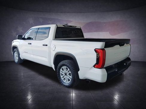 Used 2022 Toyota Tundra SR5 RWD image 3