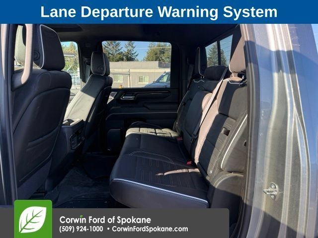 Used 2024 GMC Sierra 2500 AT4X AWD/4WD image 11