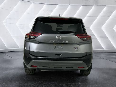 Used 2023 Nissan Rogue SV image 5