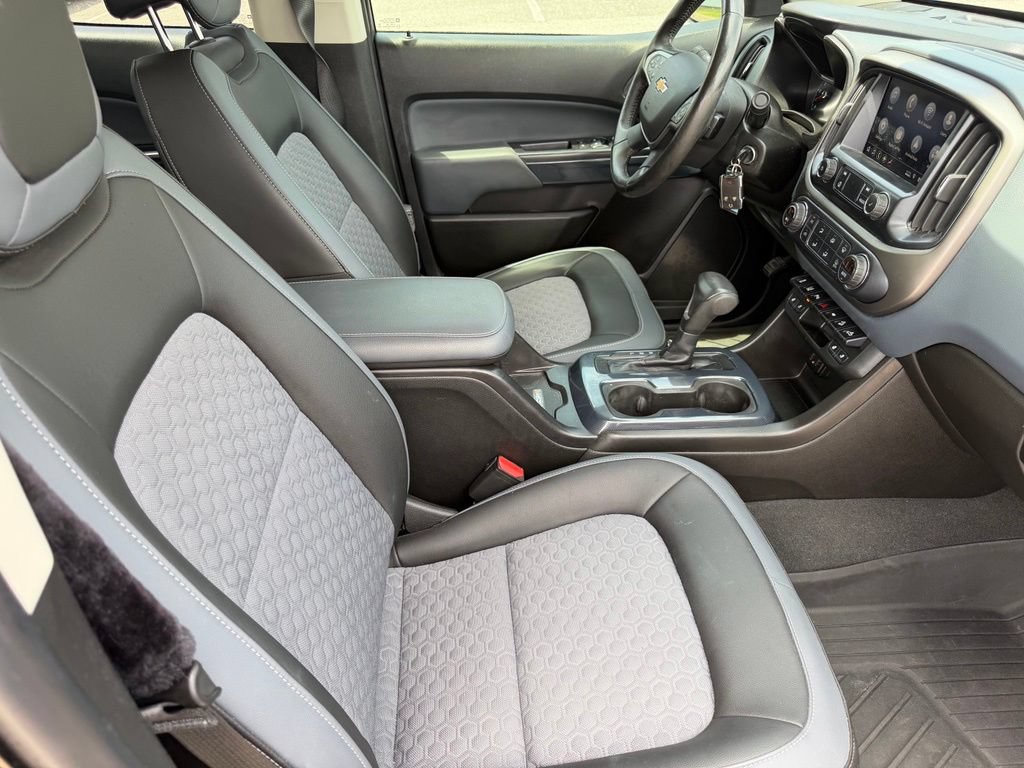 Used 2021 Chevrolet Colorado Z71 w/ Safety Package RWD image 15