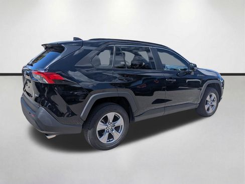 Used 2024 Toyota RAV4 XLE FWD image 4