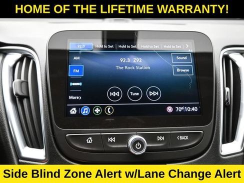 Used 2019 Chevrolet Malibu LT w/ Leather Package FWD image 22