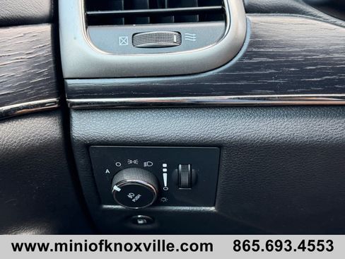Used 2018 Jeep Grand Cherokee High Altitude RWD image 23