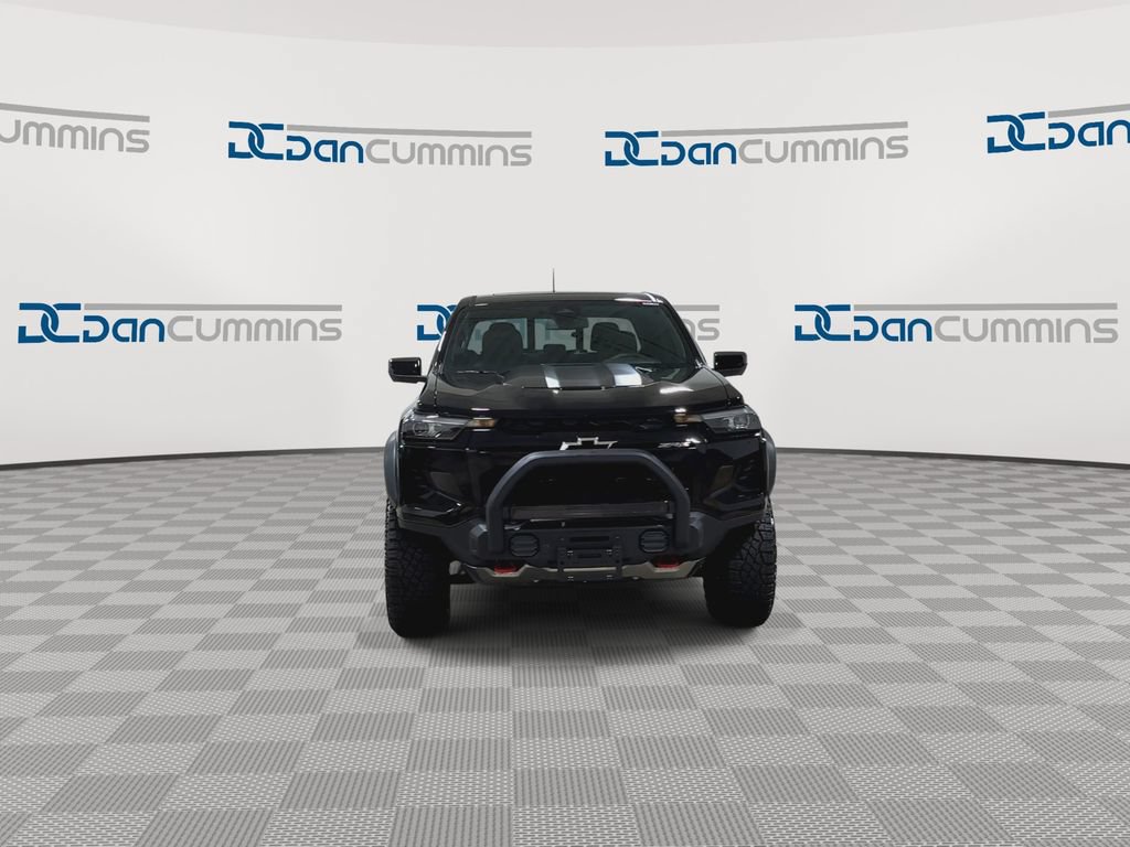 New 2026 Chevrolet Colorado ZR2 w/ Off-Road Front Bumper Package AWD/4WD image 4