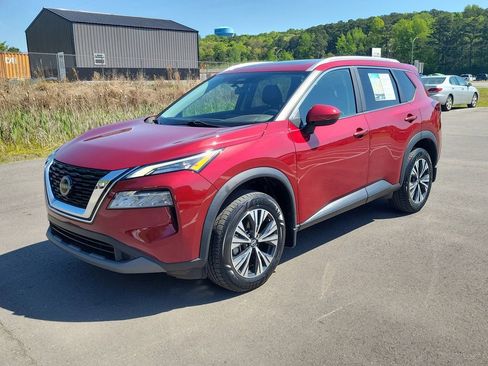 Used 2023 Nissan Rogue SV w/ SV Premium B Package FWD image 7