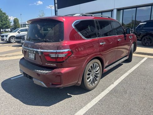 Used 2022 Nissan Armada Platinum w/ Captain's Chairs Package RWD image 5