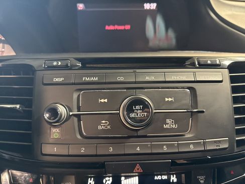 Used 2016 Honda Accord Sport image 24