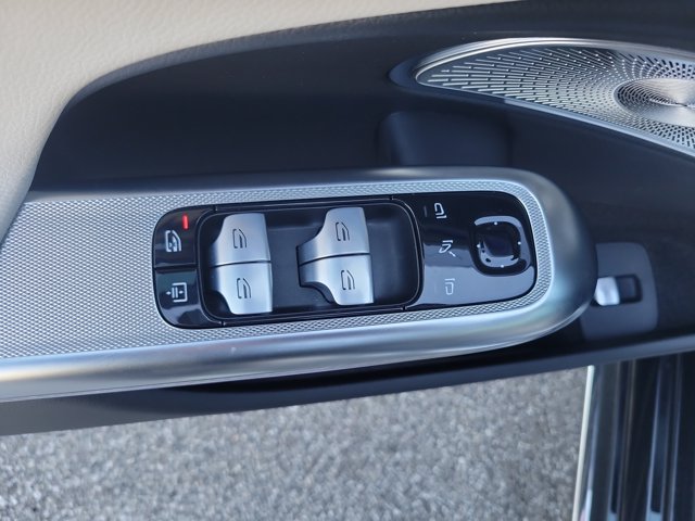 Used 2026 Mercedes-Benz E 350 4MATIC Sedan image 27