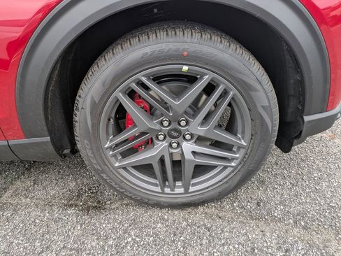 New 2026 Ford Explorer ST-Line w/ ST-Line Street Pack image 11