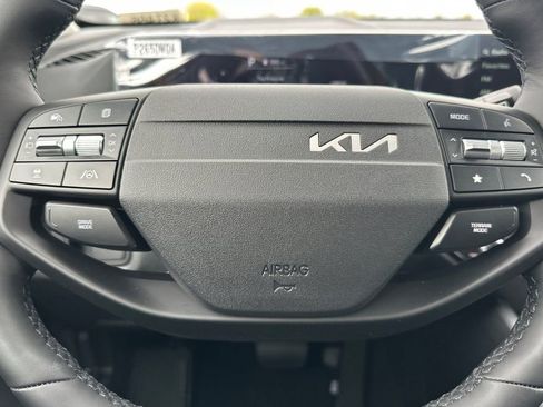 New 2026 Kia Sportage EX AWD/4WD image 23
