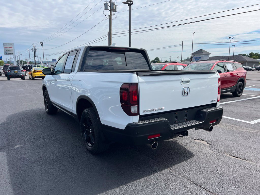 Used 2023 Honda Ridgeline Black Edition image 3