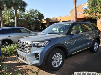 New 2025 Ford Explorer Active w/ Active Comfort Package