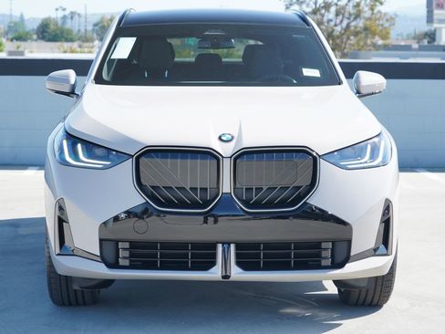 New 2026 BMW X3 xDrive30 w/ M Sport Package AWD/4WD image 2