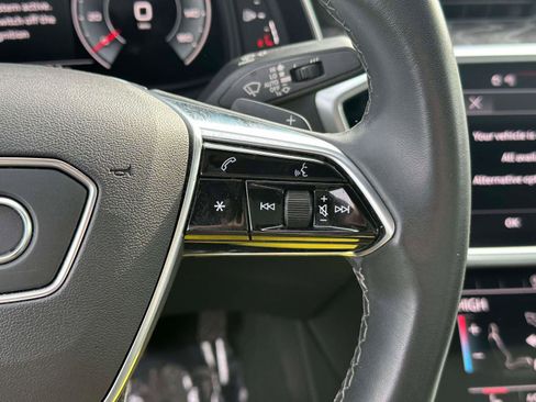 Used 2024 Audi A6 Premium Plus image 25