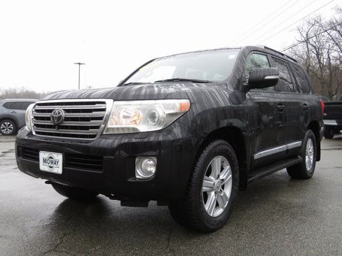 Used 2014 Toyota Land Cruiser image 1