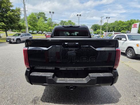 New 2026 Toyota Tundra Platinum AWD/4WD image 4