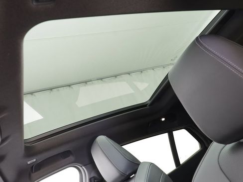 Certified 2025 BMW X2 xDrive28i AWD/4WD image 14