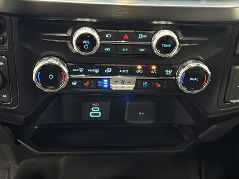 Used 2025 Ford F350 Lariat w/ Camper Package AWD/4WD image 30