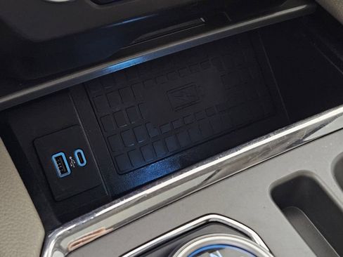 Used 2021 Ford Expedition XLT RWD image 18