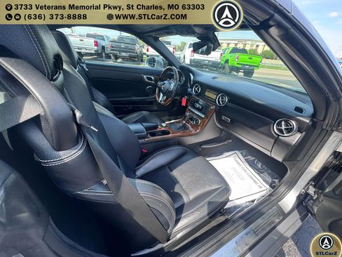 Used 2012 Mercedes-Benz SLK 350 image 12