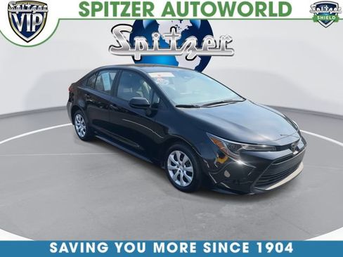 Certified 2024 Toyota Corolla LE image 2