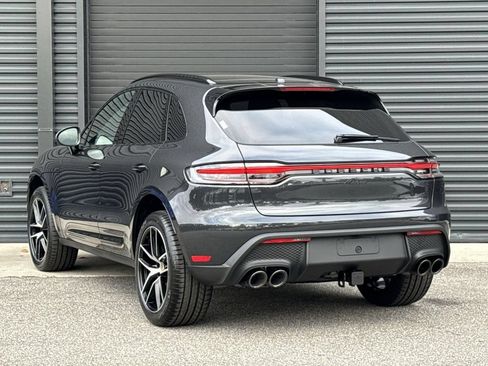 Certified 2026 Porsche Macan AWD/4WD image 3