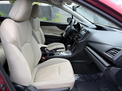 Used 2018 Subaru Impreza 2.0i Premium w/ Eyesight & BSD & Rcta AWD/4WD image 18