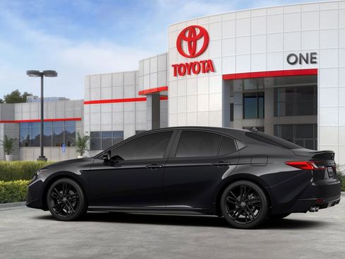 New 2026 Toyota Camry Hybrid image 5
