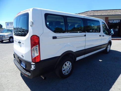 Used 2023 Ford Transit 350 XLT RWD image 8