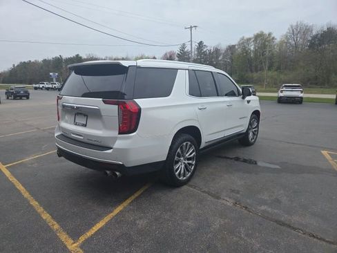 Used 2021 GMC Yukon Denali w/ Denali Premium Package AWD/4WD image 6