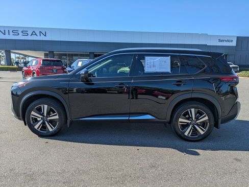 Certified 2023 Nissan Rogue Platinum w/ Platinum Premium Package image 7