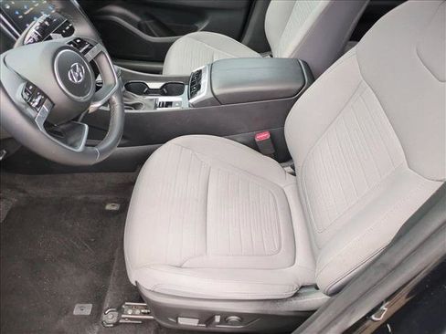 Used 2023 Hyundai Santa Cruz SEL Premium w/ Cargo Package AWD/4WD image 16