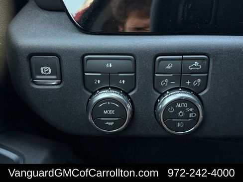 New 2026 GMC Sierra 2500 SLE w/ SLE Value Package; AWD/4WD image 19
