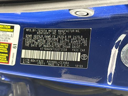 Used 2025 Toyota Camry LE FWD image 12