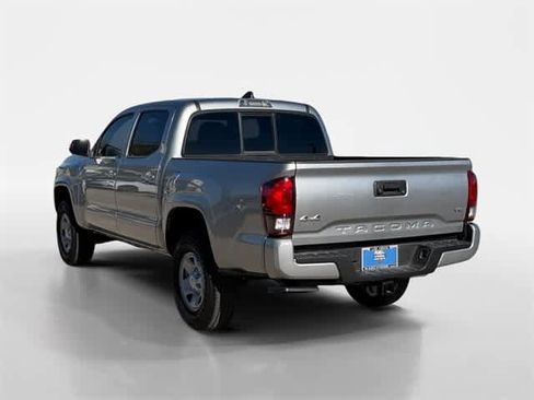 Used 2023 Toyota Tacoma SR image 9