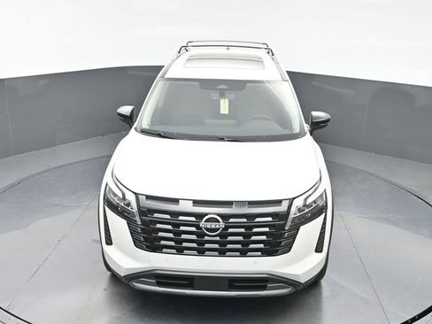 New 2026 Nissan Pathfinder SL w/ SL Premium Package image 29