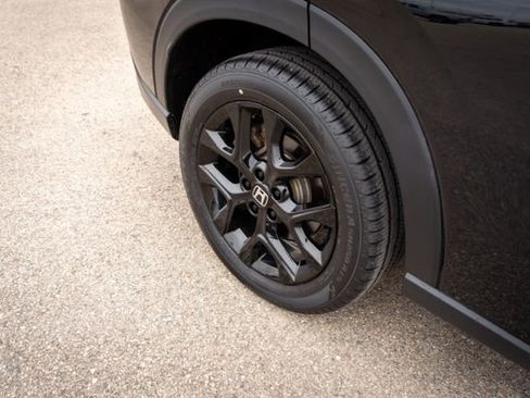 Used 2025 Honda HR-V Sport image 9