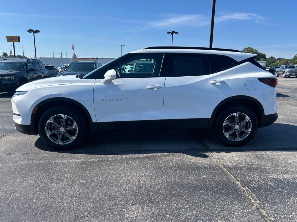 Used 2024 Chevrolet Blazer LT w/ Convenience Package FWD image 6