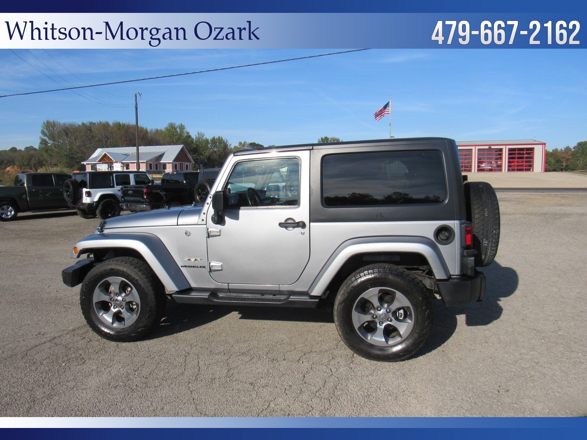 Used 2016 Jeep Wrangler Sahara w/ Connectivity Group AWD/4WD image 7