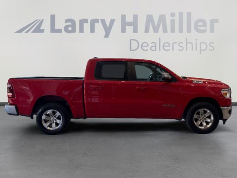 Used 2024 RAM 1500 Laramie AWD/4WD image 6