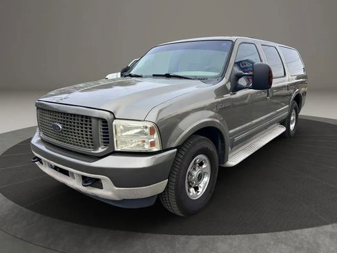 Used 2005 Ford Excursion Limited image 1