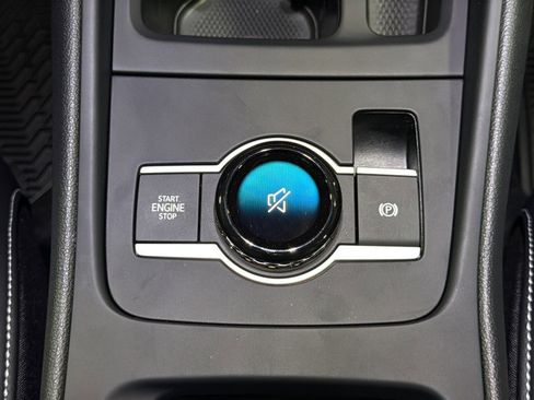 New 2026 Volkswagen Tiguan SE image 37