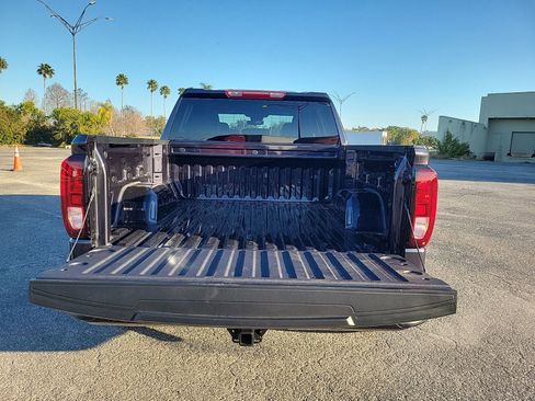 New 2026 GMC Sierra 1500 Elevation image 7