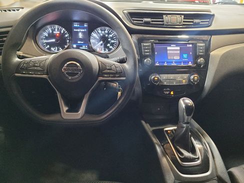 Used 2019 Nissan Rogue Sport S AWD/4WD image 22