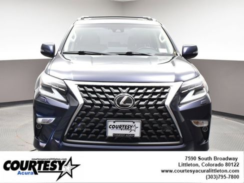 Used 2023 Lexus GX 460 Premium image 2