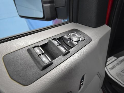 Used 2020 Ford F150 XLT w/ Equipment Group 302A Luxury AWD/4WD image 6