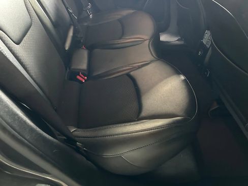 Used 2022 Jeep Compass Latitude FWD image 39